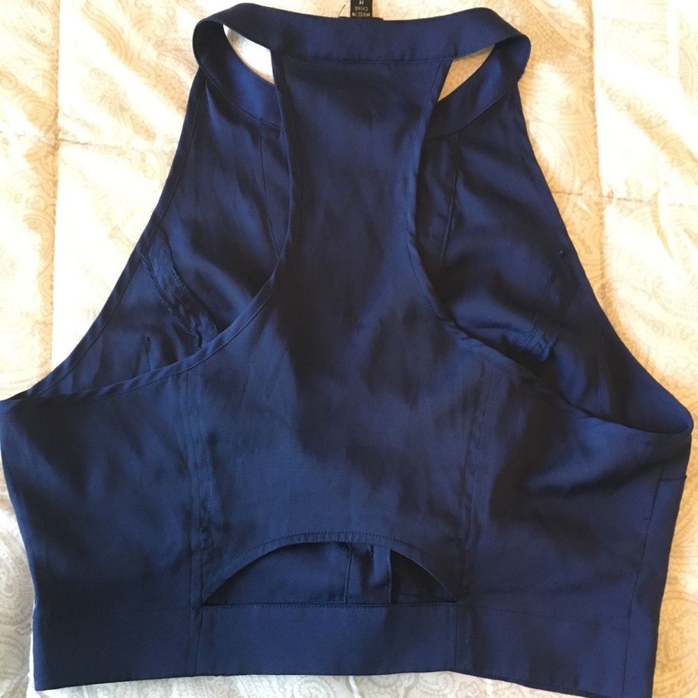👚 Bebe Button-Up Blouse 👚 - Picture 5 of 6